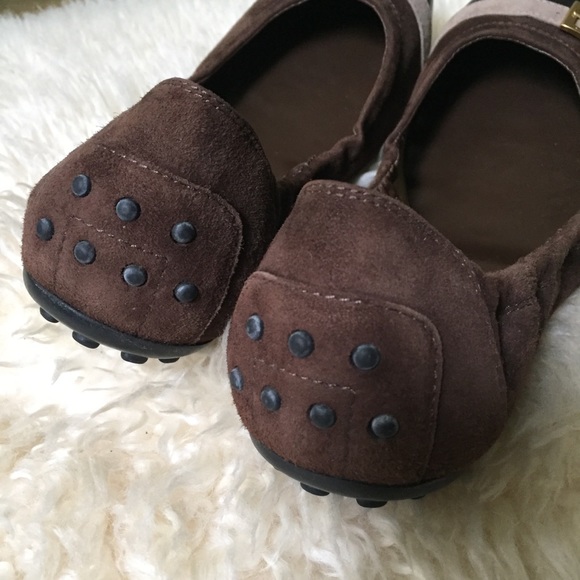 TOD'S Dee Fibbietta Suede Ballerina Flats - Picture 6 of 13